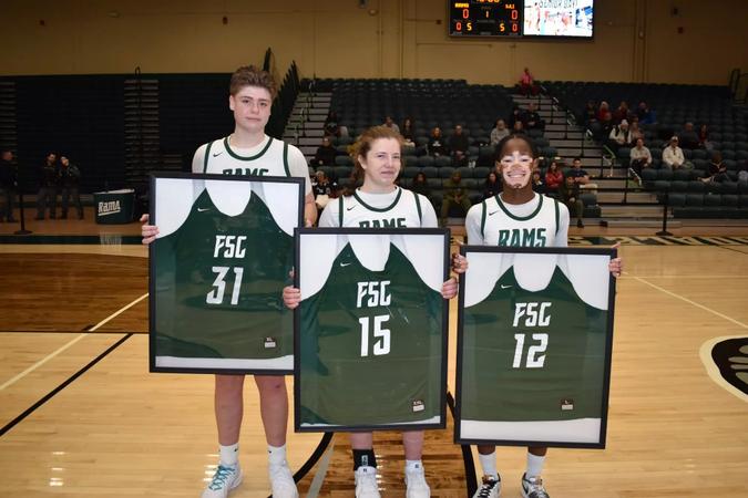 Women's Basketball Falls to St. Joseph's-Long Island on Senior Day