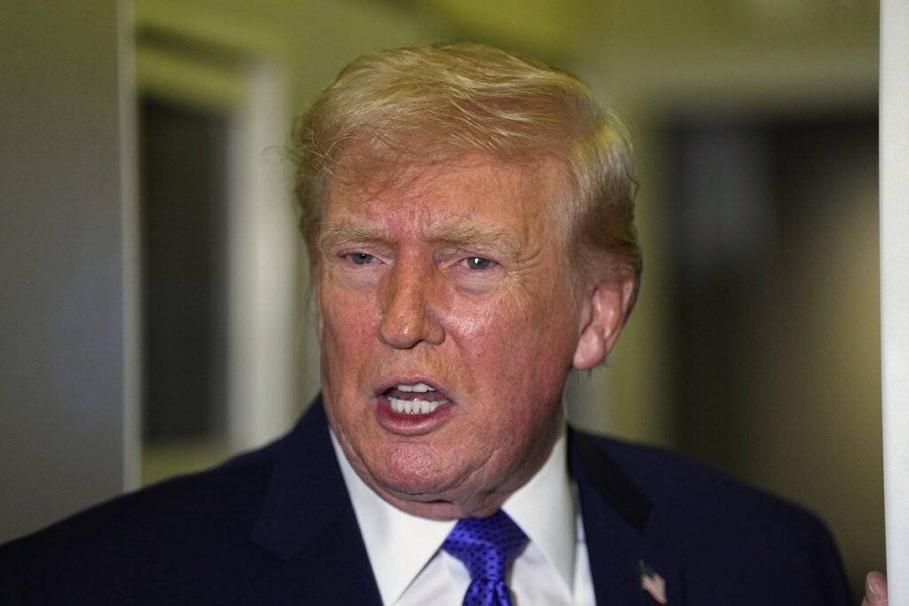 Trump Issues Stark Warning to Iran Ahead of High-Stakes Nuclear Talks Ellie Cook