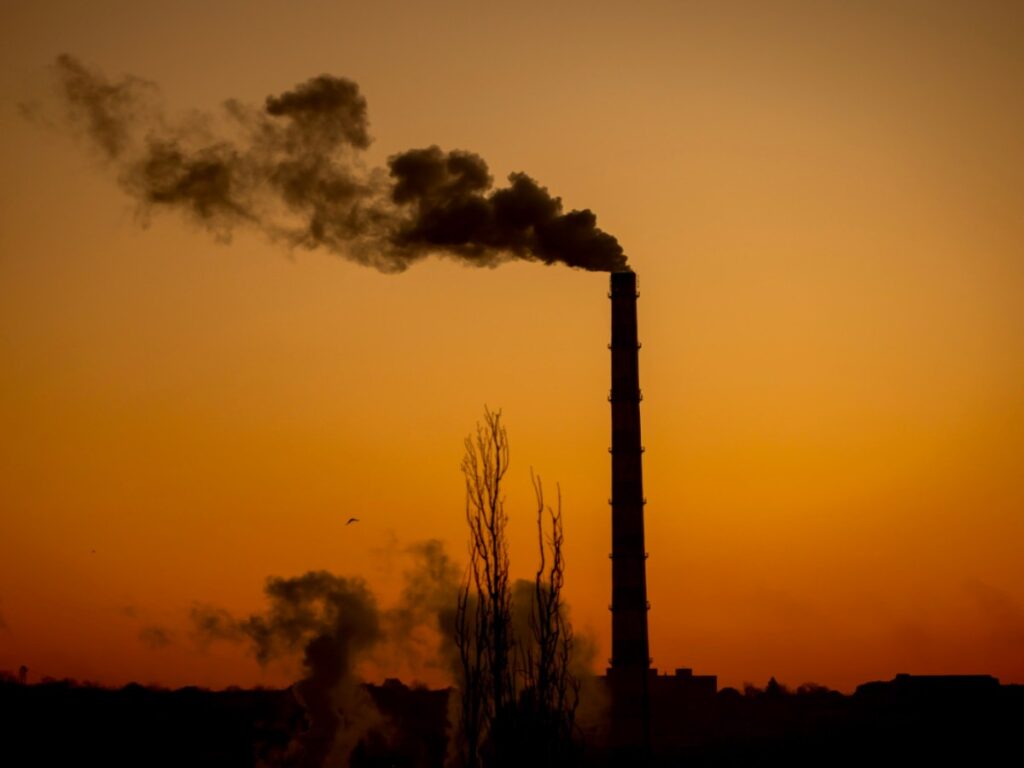 Switzerland accused of supporting gas‑fired power plants overseas