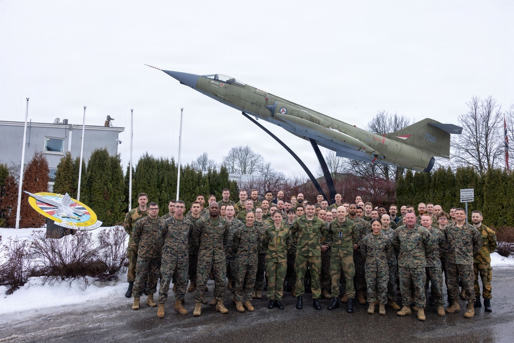 U.S. Marine Corps General Assumes Command of Norwegian-Led NATO Logistics Group in Historic Transfer