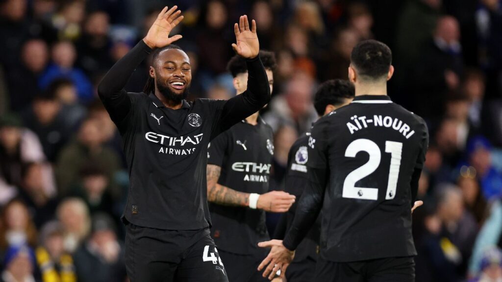 European soccer recap: Man City beat Leeds, reel in Arsenal