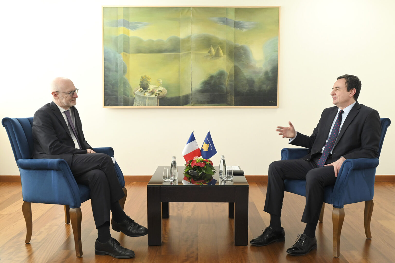 French Ambassador Guérot meets Kurti, OPM provides details