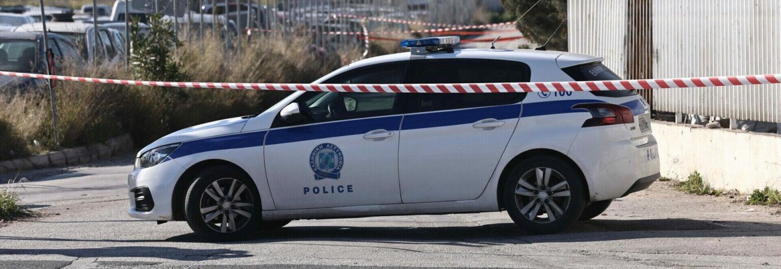 Rouvikonas: "Sorry, mistake" for the attack with sledgehammers on a company in Menidi - They will compensate it