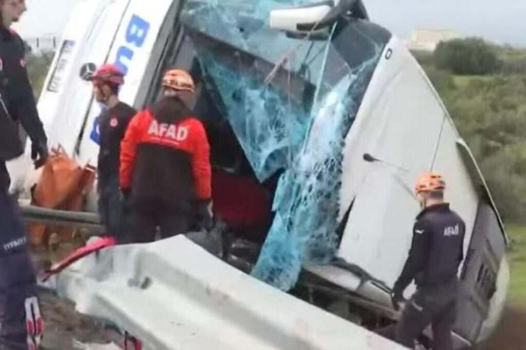 Nine killed as bus rolls in wet conditions in southern Turkey