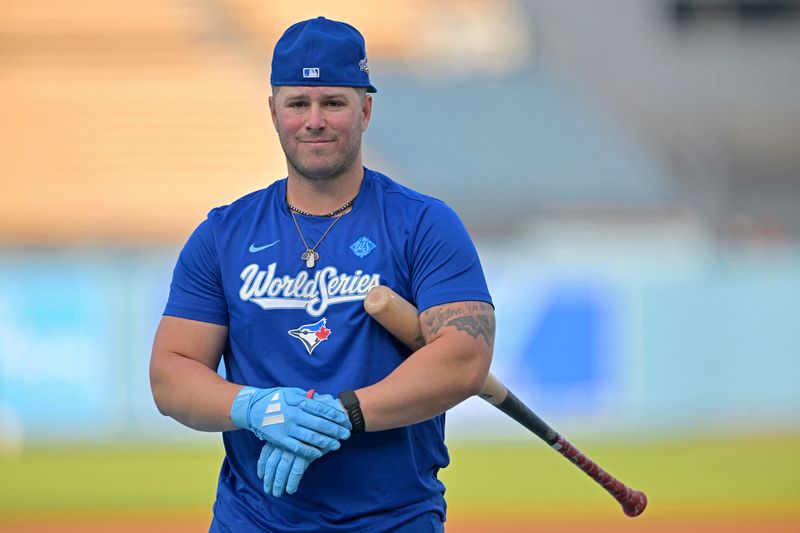 Reports: Padres signing INF Ty France to minor-league deal