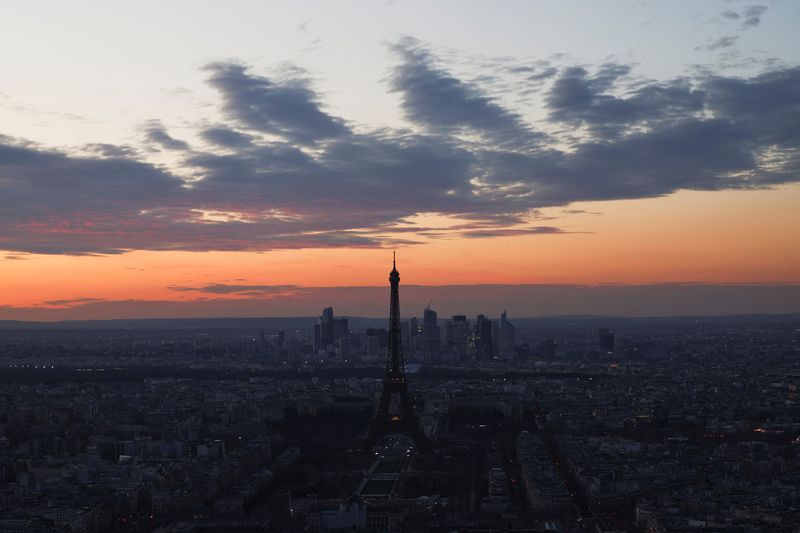 French tax hikes tapped out, spending cuts inevitable, says audit office | WKZO | Everything Kalamazoo