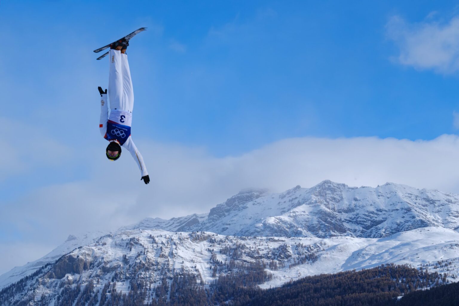 Postcards from Italy, Feb. 15: High five from Livigno