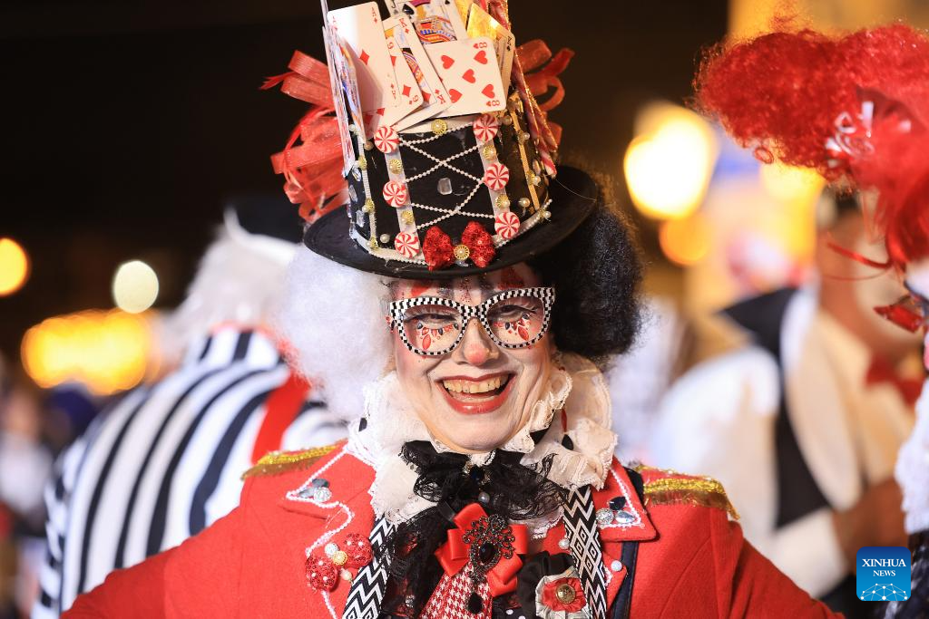 Carnival parades held in Croatia-Xinhua