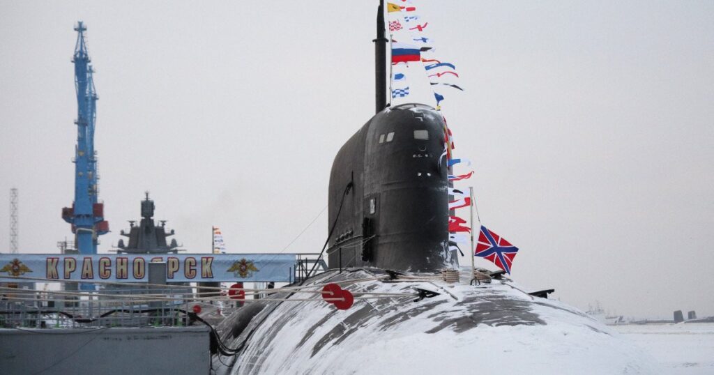 Finland Minister Flags Russia Boosting Nuclear, Subs and Bombers Capabilities in the Arctic — UNITED24 Media