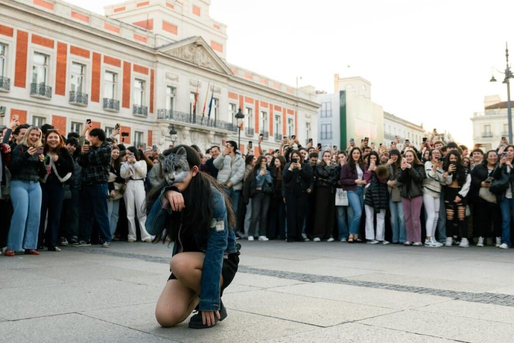 'Therians', the baseless viral phenomenon that serves the ultras to fuel their 'anti-woke' discourse