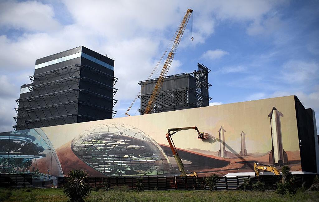 Why would Elon Musk pivot from Mars to the Moon all of a sudden? | “SpaceX has already shifted focus to building a self-growing city on the Moon.”