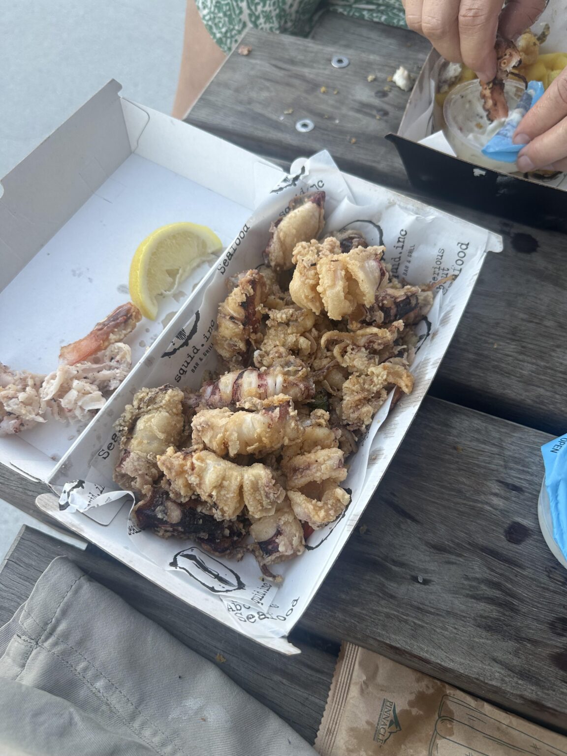 Fish Market - Squid Inc .. mmm