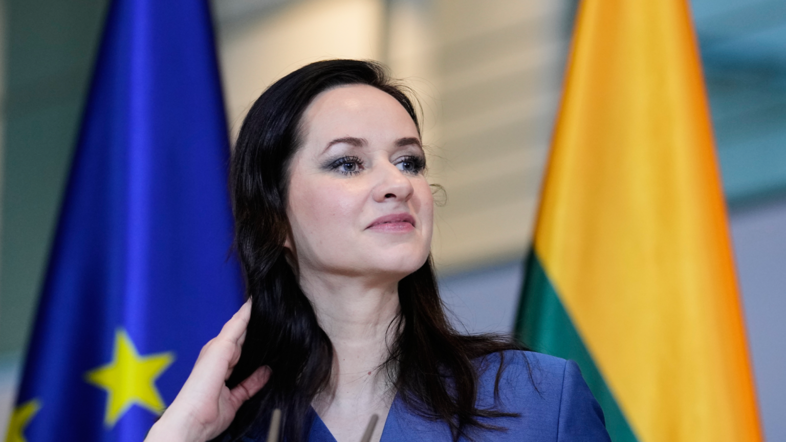 China urges Lithuania to materialize willingness to mend ties