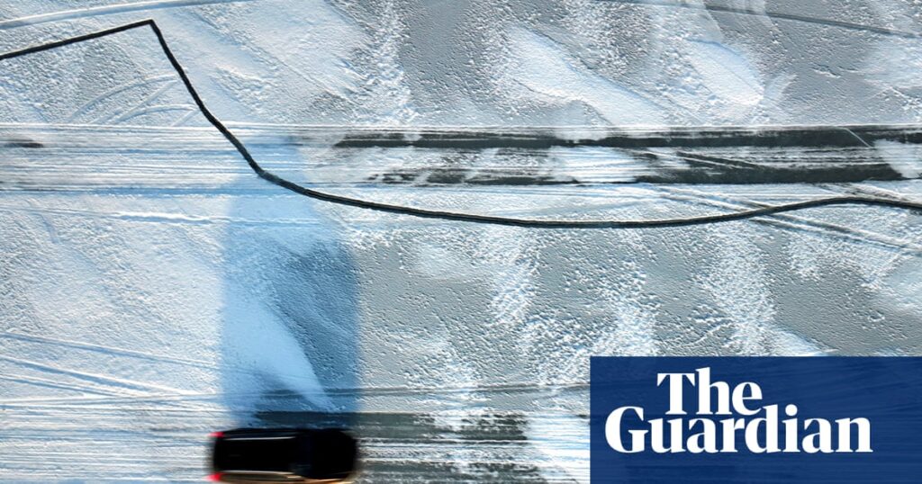 Drone video shows 'ice road' across frozen sea | Estonia