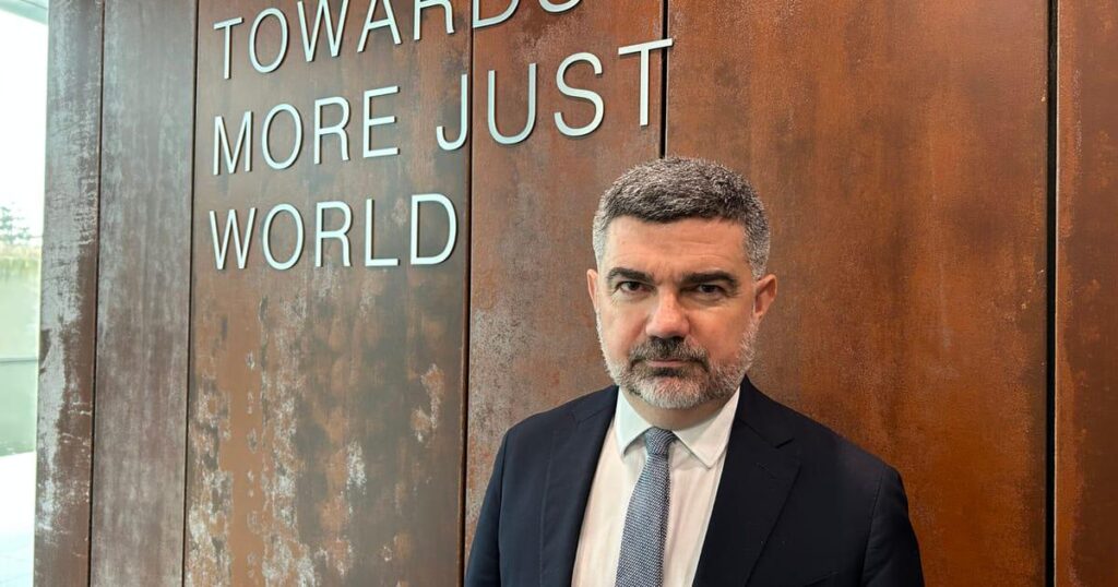 ICC judge sanctioned by US urges EU to fight back