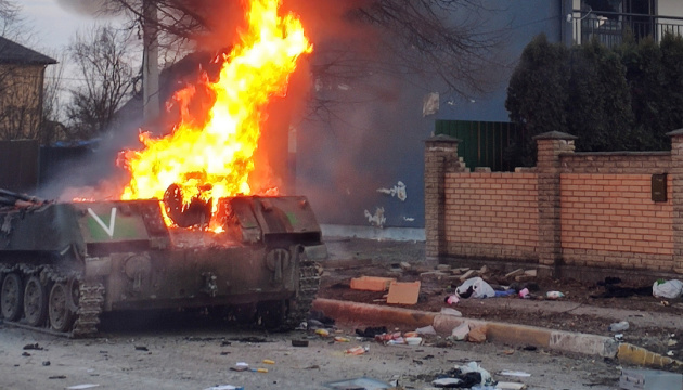 Russian army loses another 1,090 soldiers and six tanks in single day of war against Ukraine Russian army loses another 1,090 soldiers and six tanks in single day of war against Ukraine