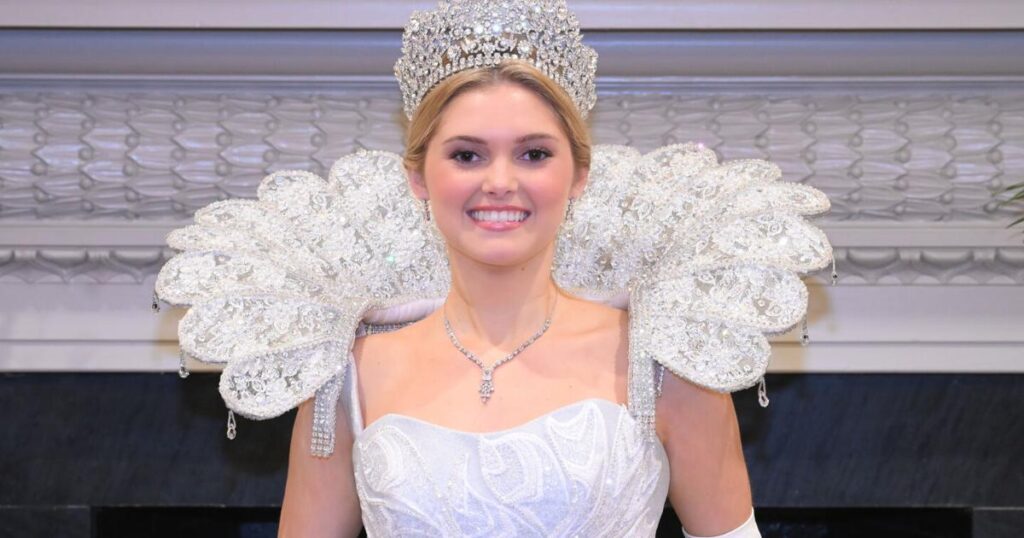 Nell Nolan: Nereus Ball, Osiris Ball | Entertainment/Life