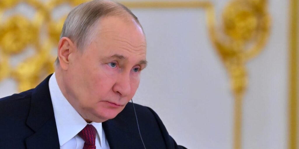 Russia Says US Pushing Its Companies Out of Venezuelan Energy Sector