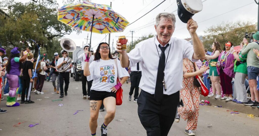 Photos: Krewe of Tucks parades to, 'Tucks Finally Cracks' | Entertainment/Life