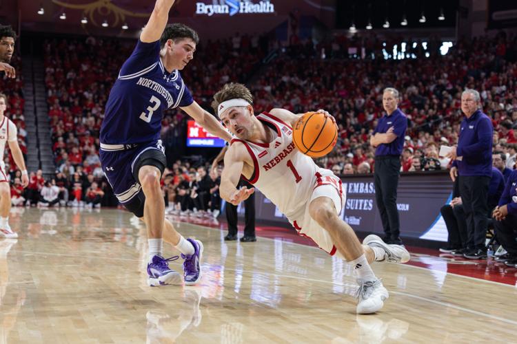 Men's Basketball vs. Northwestern Photo No. 6