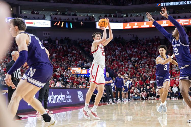 Men's Basketball vs. Northwestern Photo No. 13