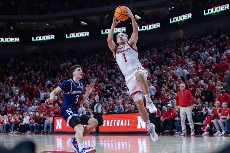 Men's Basketball vs. Northwestern Photo No. 16