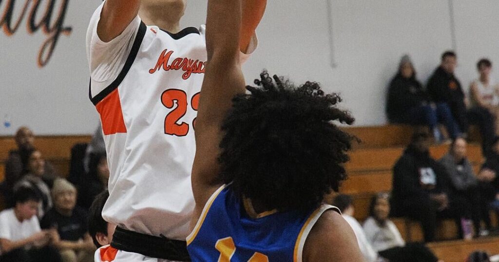 Sutter-Marysville spells ‘great environment’: Cross-region rivals meet for first time in over 2 years in section D-IV quarterfinals | Sports