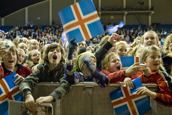 Áfram Ísland!, Dark Music Days, Grapevine Music Awards, And More!