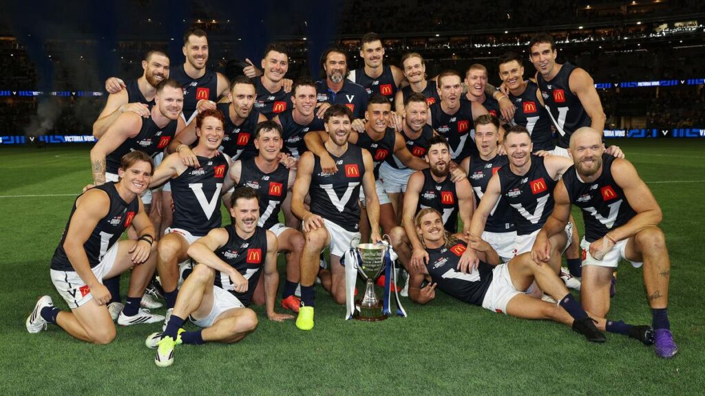 AFL State of Origin live scores: Western Australia and Victoria reignite historic rivalry