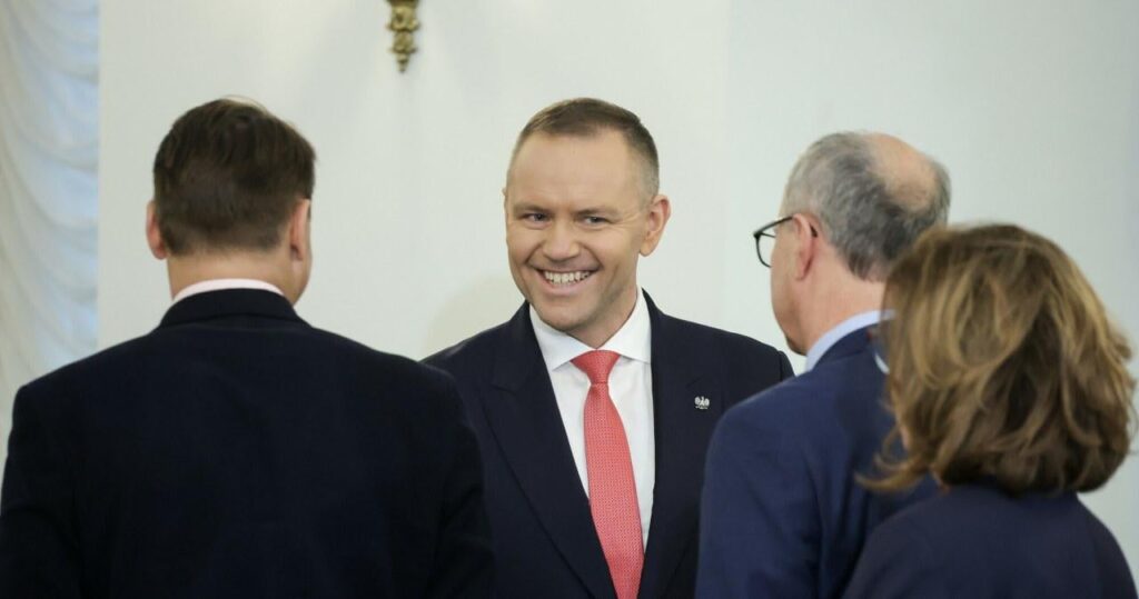 "For God's sake, we have the right to know." RBN: The president insults the marshal of sejm