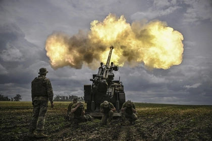 Ukrainian Forces Press Local Counterattacks as Russian Assaults Slow After Starlink Cutoff