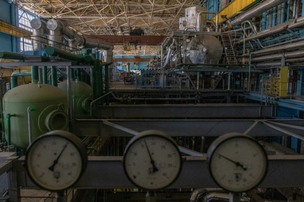 Ukraine’s Nuclear Power Plants Forced to Reduce Energy Due to Russian Attacks Ukraine’s Nuclear Power Plants Forced to Reduce Energy Due to Russian Attacks