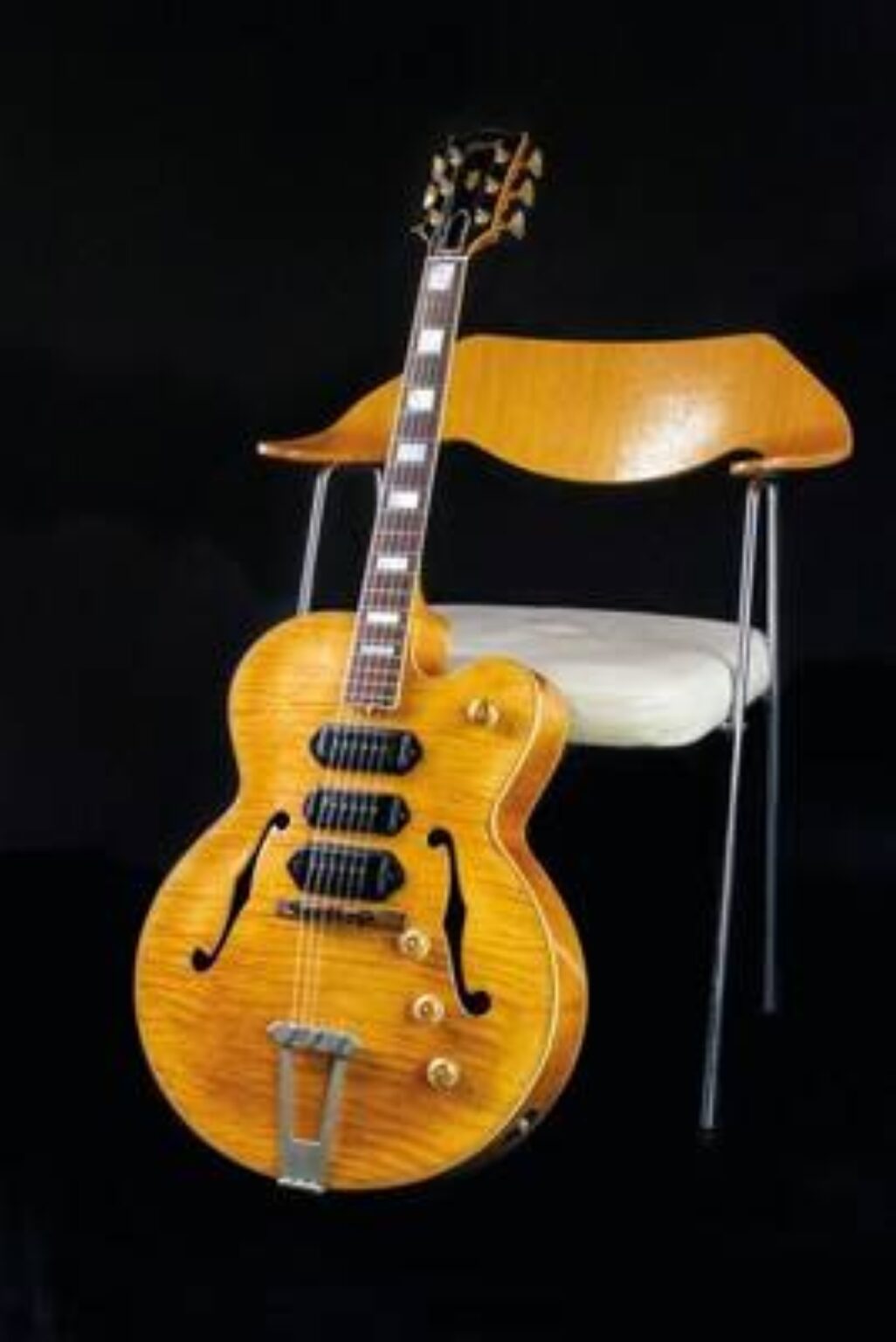 Denmark Street Icon Regent Sounds, Announces Exclusive Online Sale of T-Bone Walker's Legendary 1949 Gibson ES-5N: "The Guitar That Started It All" on Reverb