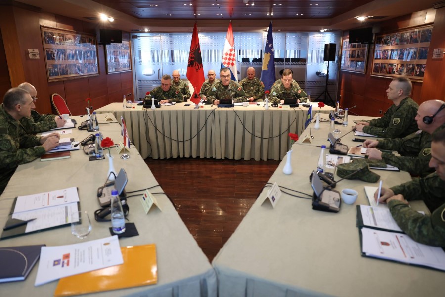 Trilateral defense meeting held between Kosovo, Albania and Croatia • KosovaPress
