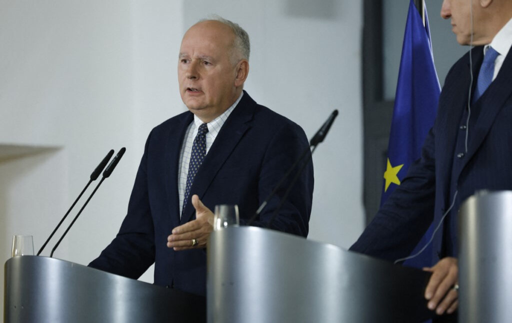 Poland Exits Landmine Ban Treaty, Plans to Deploy Mines Along Eastern Border
