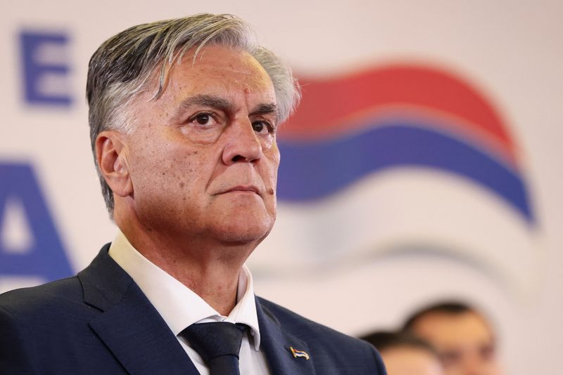 Separatist wins rerun vote for president of Bosnian Serb region