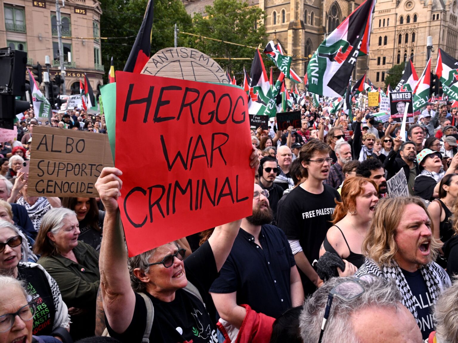 Thousands protest against Israeli President Herzog’s Australia visit | Gaza News