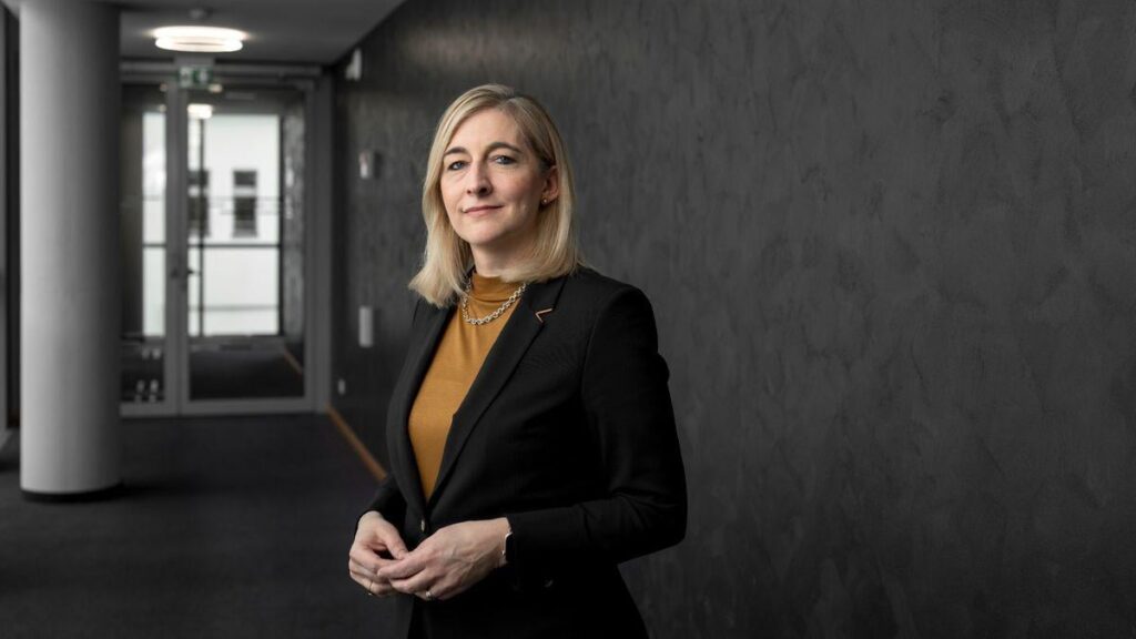 Health insurance companies: Nina Warken no longer wants people with statutory health insurance to pay for citizens' benefit recipients