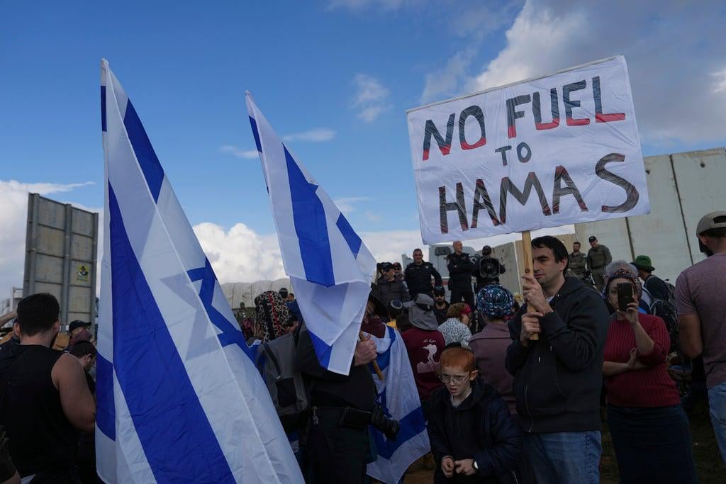France issues warrants for two Franco-Israelis for ‘complicity in genocide’