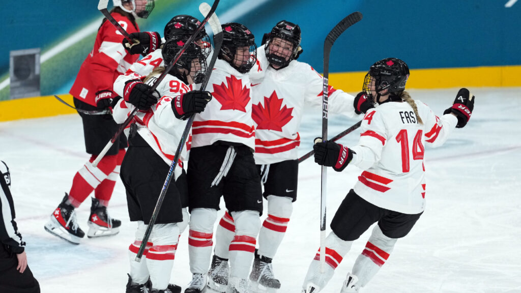 Women's hockey takeaways: Canada's power play makes Switzerland pay