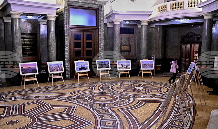 Exhibition on Bulgarian Connection to Antarctica Opens at Sofia University