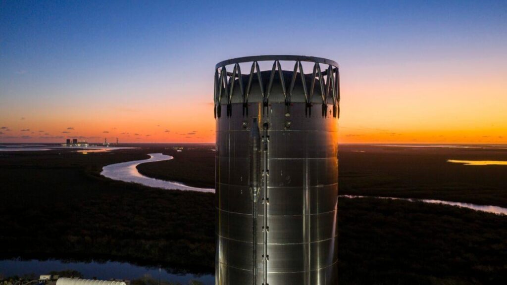 SpaceX probes upper stage malfunction; Starship testing resumes | Amazon has booked 10 more launches with SpaceX, citing a “near-term shortage in launch capacity.”