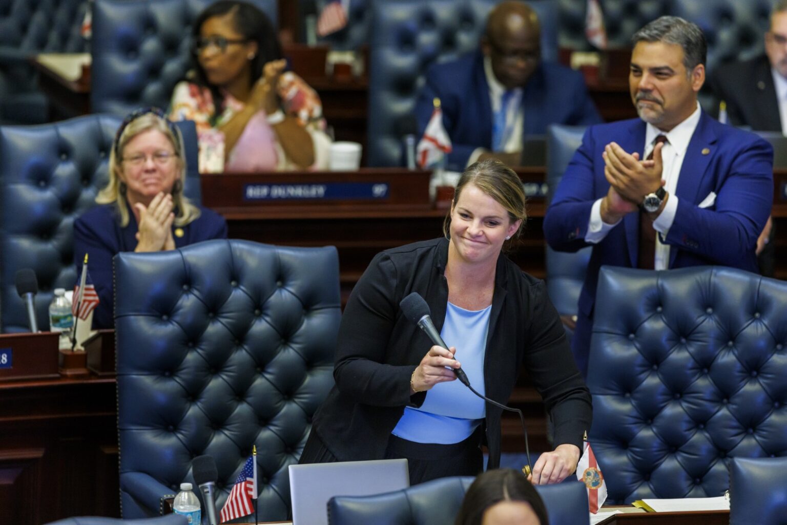 Fiona McFarland bill addressing post-penny cash transactions clears first House committee Fiona McFarland bill addressing post-penny cash transactions clears first House committee