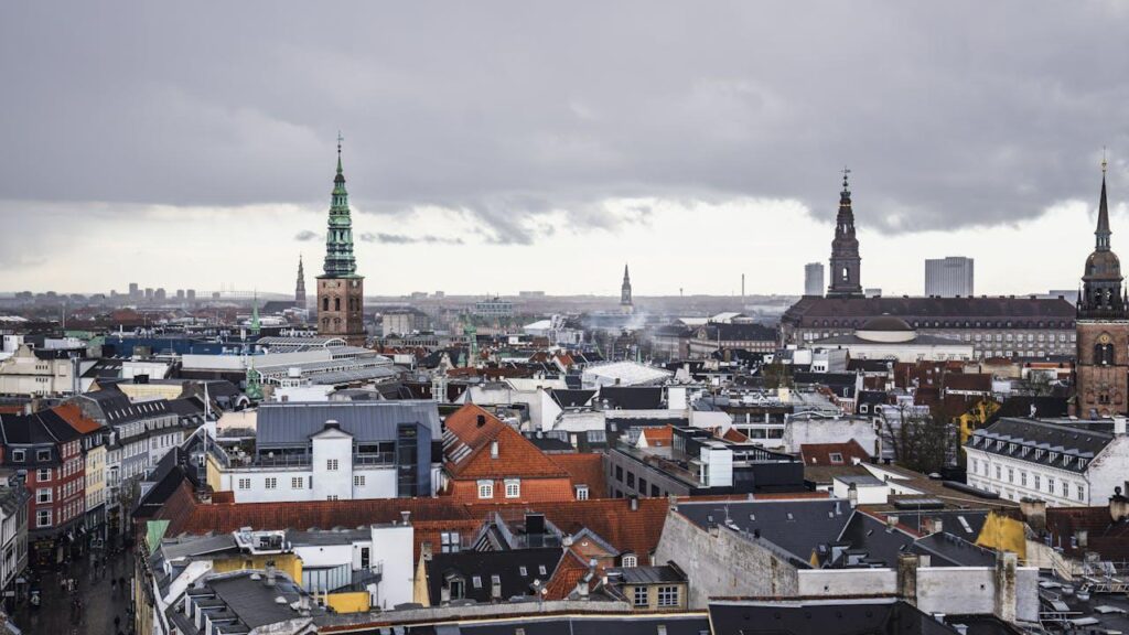 Children of 'rich' parents sit heavily on the big city's housing market