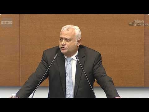 Minister Dechev teaches Toshko Yordanov and company who and how to investigate a crime