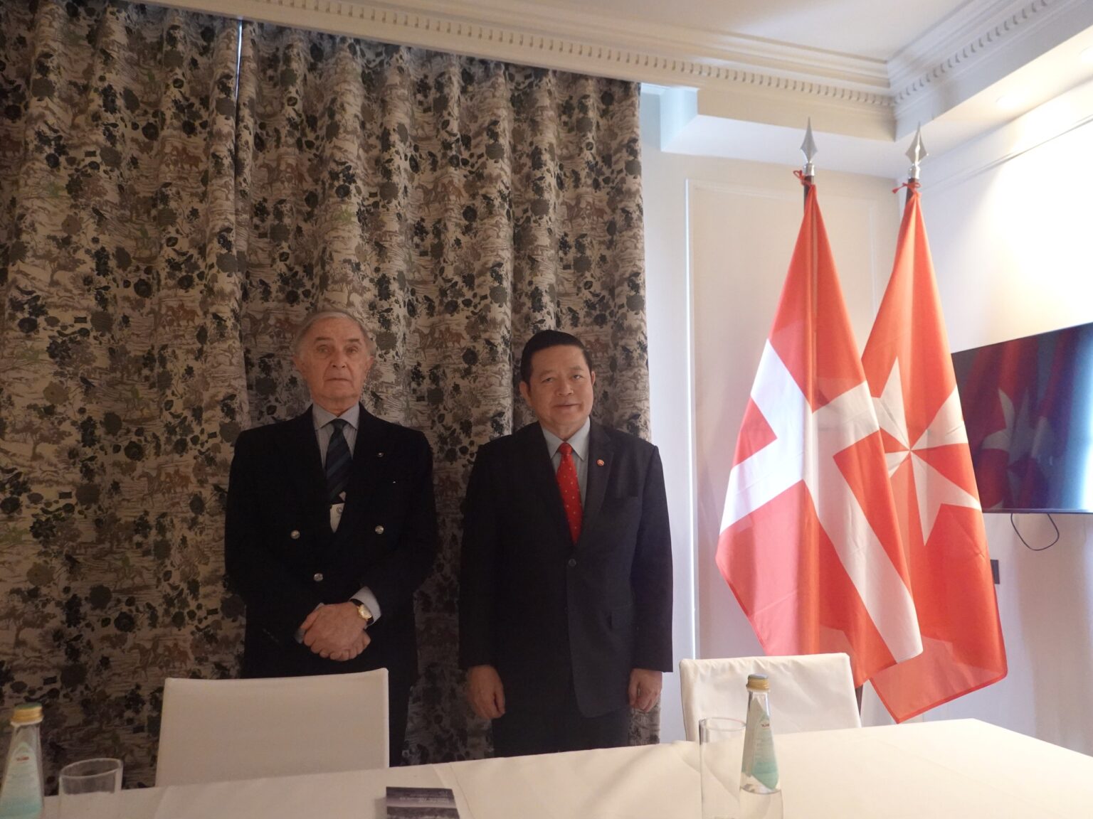Secretary-General of ASEAN meets with the Grand Chancellor of the Sovereign Military Order of Malta in Munich