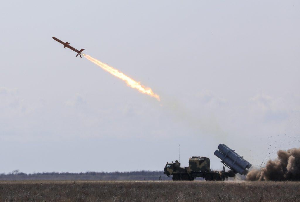 Ukraine's Neptune missiles strike energy facilities in Russia's Bryansk Oblast, governor claims