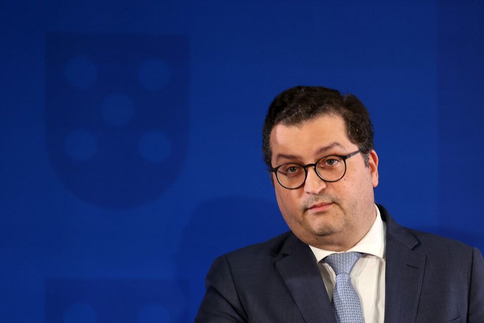 Portuguese Minister of the Finances hospitalised