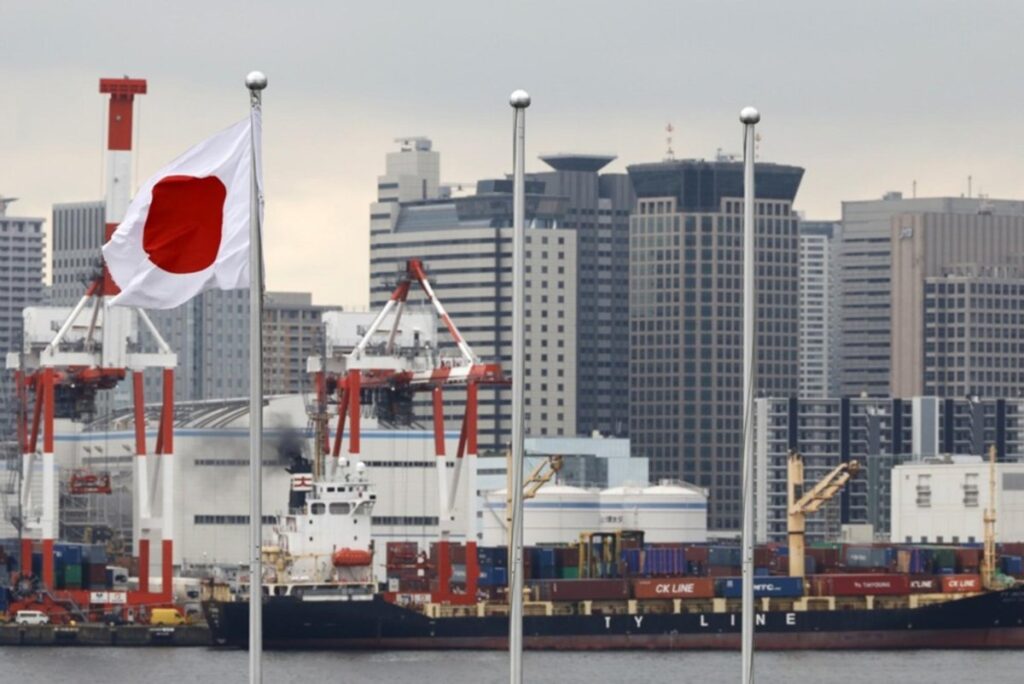 Japan economy grows slightly in Q4, avoids technical recession