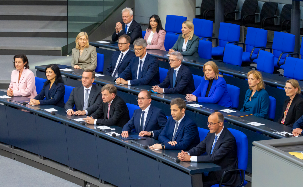 In February 2026, Germany’s governing coalition parties CDU and SPD have aligned to push for a social media ban for minors.